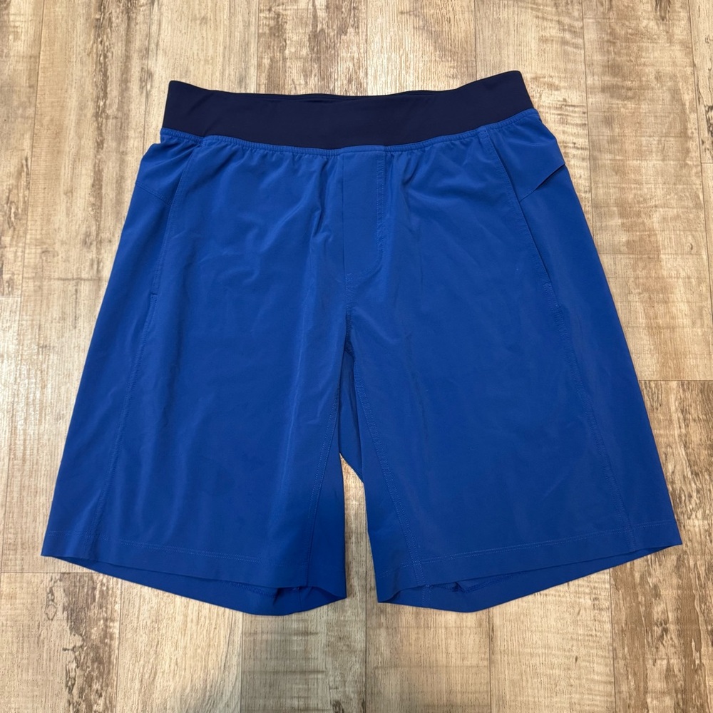Lululemon Shorts Mens Size L Blue/Navy Blue Athletic Running Training Gym